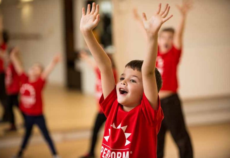 Drama, dance and singing for children in Ealing